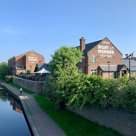 Boat & Horses Inn Oldham Exterior foto